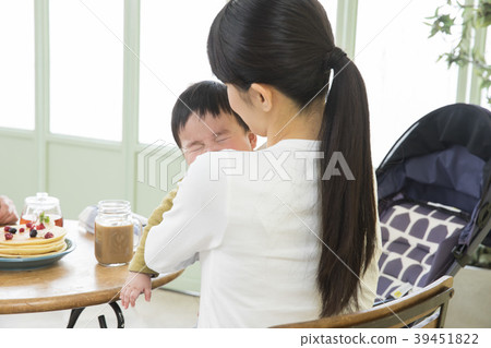 帶孩子的咖啡廳 39451822