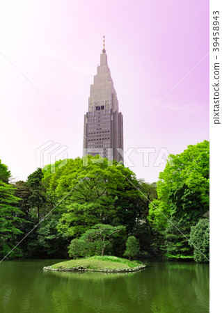 Landscape of early summer (tree and tower) 39458943