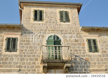 Villa with two floors Villa with two floors 39459538
