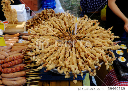 Vietnamese street food, crispy squid 39460589