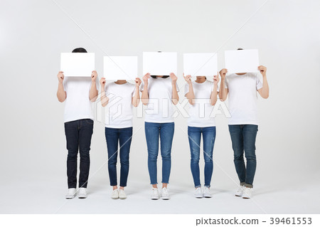 Friends, colleagues, men, women, Koreans 39461553