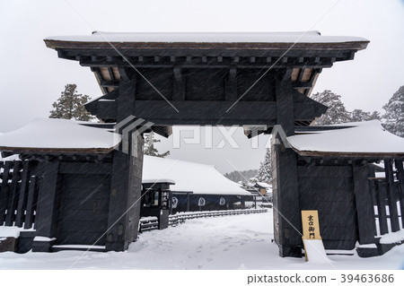 [神奈川縣]箱根關所，京口五門雪妝 39463686