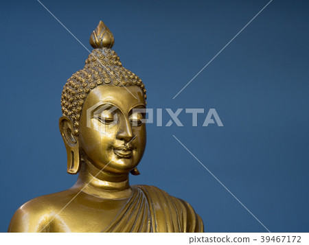 Golden antique buddha statue. The background Golden antique buddha statue. The background 39467172