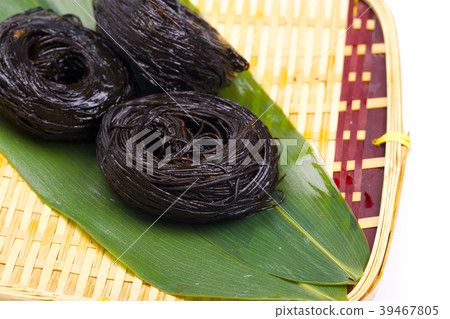 Mozuku Seaweed 39467805