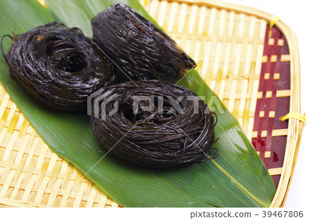 Mozuku Seaweed 39467806