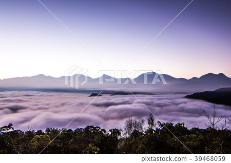 日月潭 金龍山 雲海 39468059