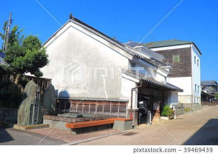 Udatsu Townscape (Mima-shi Tsubaki-cho Library) Udatsu Townscape (Mima-shi Tsubaki-cho Library) 39469439