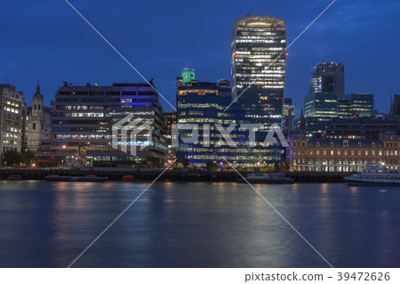 Thames embankment and skyscrapers 39472626