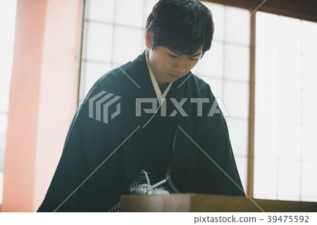 game of go, person, male 39475592