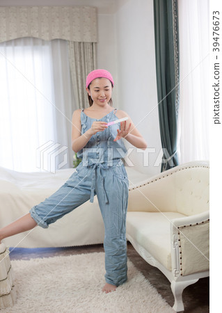 假日女性 假日女性 39476673