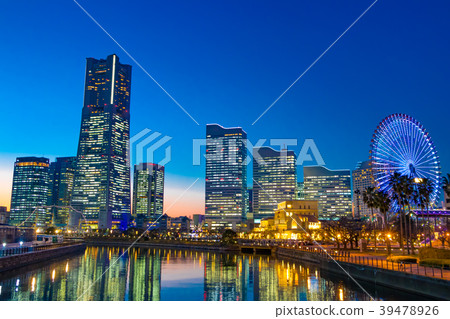 Beautiful Minato Mirai Night View Beautiful Minato Mirai Night View 39478926