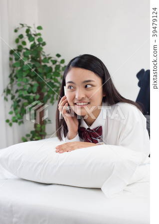 統一高中學生臥室早晨 統一高中學生臥室早晨 39479124