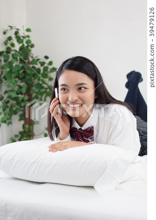 統一高中學生臥室早晨 統一高中學生臥室早晨 39479126