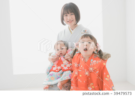 parenthood, parent and child, family 39479573