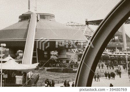 Records of the Japan World Exposition Records of the Japan World Exposition 39480769