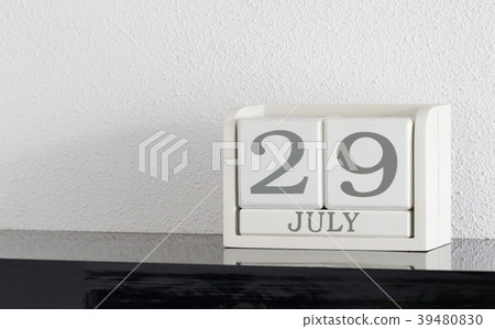 White block calendar White block calendar 39480830
