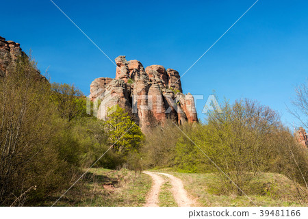 The rocks of Belogradchik (Bulgaria) The rocks of Belogradchik (Bulgaria) 39481166