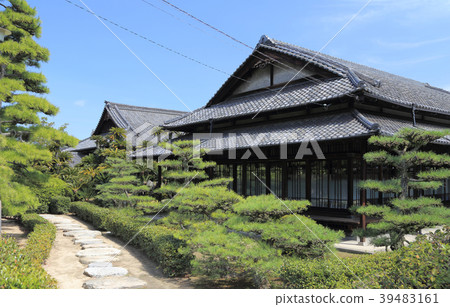 Takamatsu Castle Ruins, Hiunkaku Cycad Room and Daishoin Takamatsu Castle Ruins, Hiunkaku Cycad Room and Daishoin 39483161
