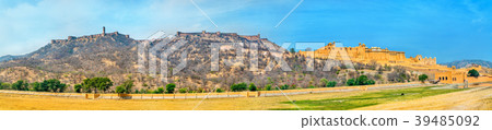 Panorama of Amer and Jaigarh Forts in Jaipur - 39485092