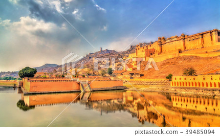 Amer and Jaigarh Forts and Kesar Kyari Garden in 39485094