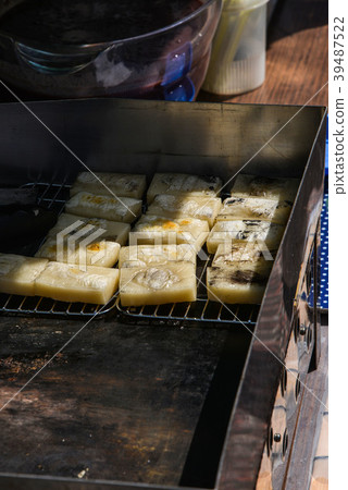 Baked sweet potato 39487522