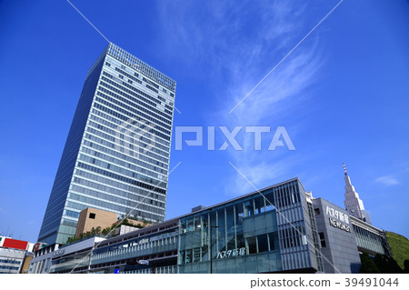 Busta Shinjuku和JR新宿美麗華大廈 39491044