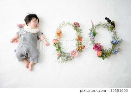 Baby 100 days 39501603