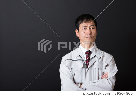 Middle men (work clothes) 39504866