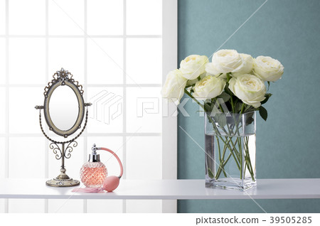 Blue wall room 39505285