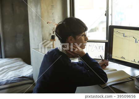 Businessman stock trading 39509656
