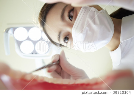 牙醫治療 牙醫治療 39510304