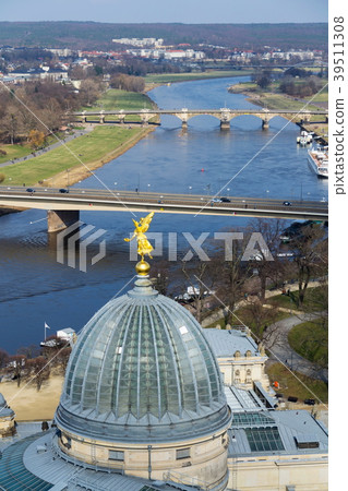 Dresden aerial view, Elbe and Academy of fine arts 39511308