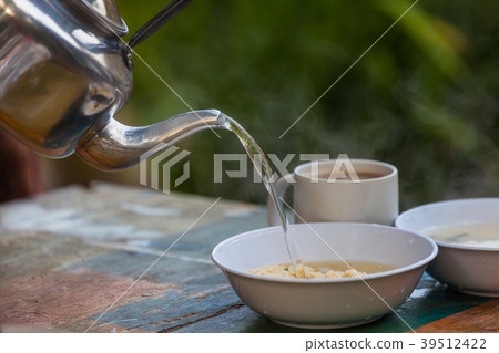 Simple breakfast simple cooking 39512422