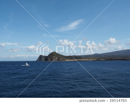 izu-Oshima izu-Oshima 39514765