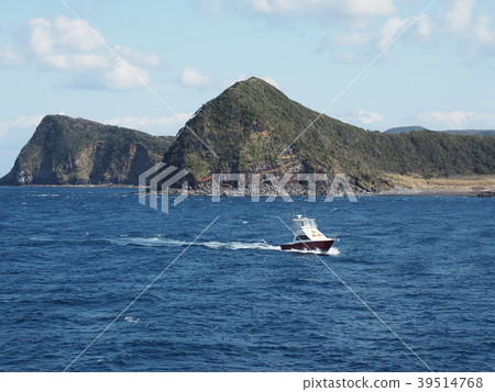 izu-Oshima izu-Oshima 39514768