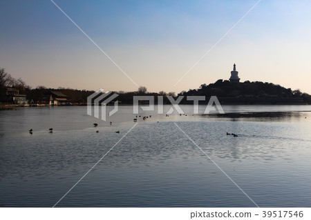 Beijing Beihai Park Beijing Beihai Park 39517546
