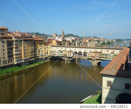 意大利佛羅倫薩Ponte Vecchio意大利佛羅倫薩Ponte Vecchio 意大利佛羅倫薩Ponte Vecchio意大利佛羅倫薩Ponte Vecchio 39518011