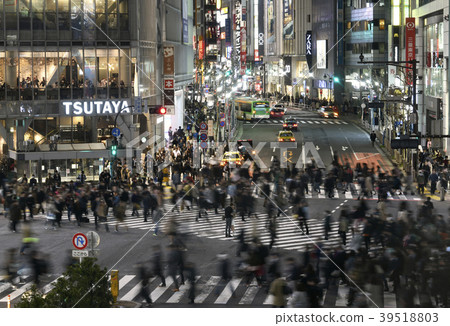 在日本的東京都市風景在Shibuya的爭奪交叉點 39518803