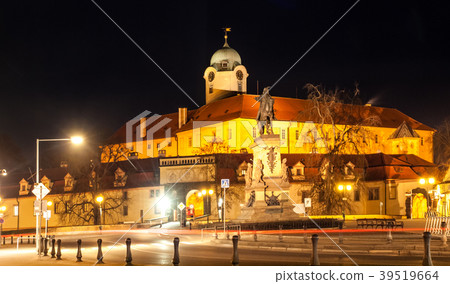 Podebrady by night. Statue of Jiri z Podebrad with 39519664