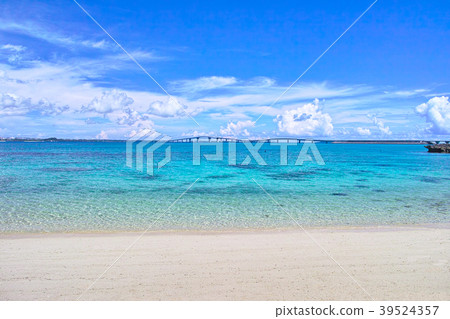 Irabu Ohashi從Irabu島Midsummer的Miyakojima的父母住宿的海灘看到 39524357