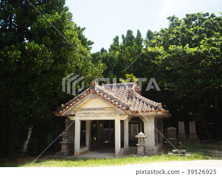 沖繩的建築物 39526925