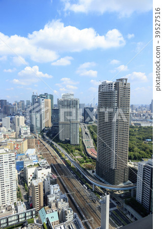都市風景(東京,濱松町,夏天) 都市風景(東京,濱松町,夏天) 39527516