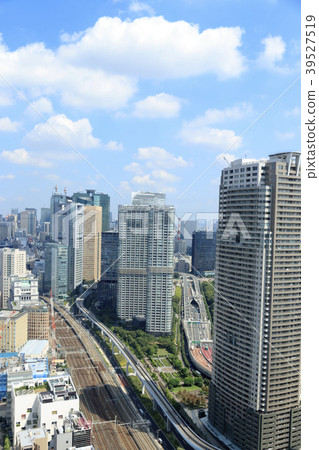 都市風景(東京,濱松町,夏天) 都市風景(東京,濱松町,夏天) 39527519