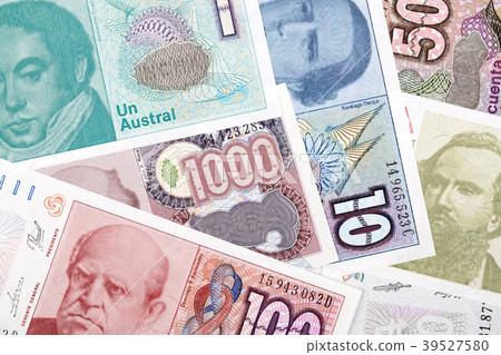 Old Argentinian Pesos, a background  39527580