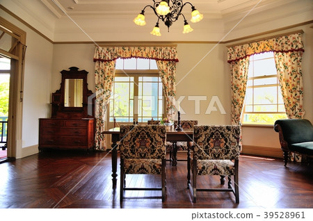 Western-style living room Western-style living room 39528961
