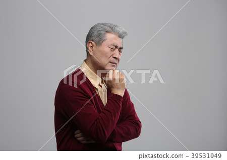 Asian man's facial expression, senior, middle-aged, senior, close-up, health, impression, emotion Asian man's facial expression, senior, middle-aged, senior, close-up, health, impression, emotion 39531949