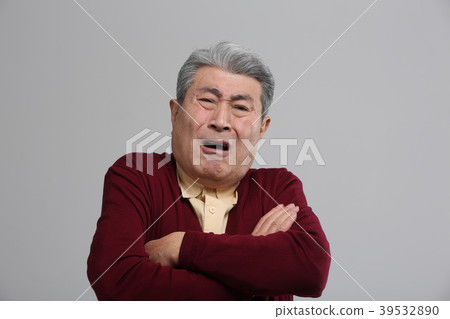 亞洲人的面部表情，資深，中年，資深，特寫鏡頭，健康，印象，情感 39532890