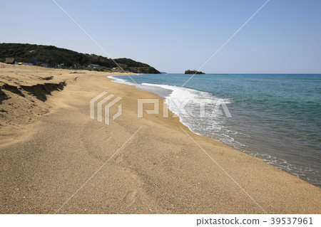 Hakuto Beach (Tottori City, Tottori Prefecture) 39537961