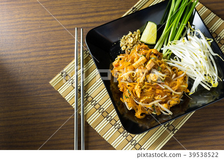 Thai food Pad thai , Stir fry noodles in padthai s Thai food Pad thai , Stir fry noodles in padthai s 39538522