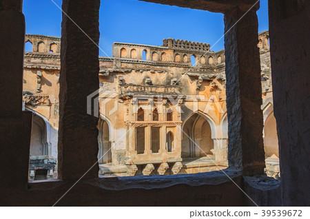 Ancient ruins of Queen's Bath in Hampi, India 39539672